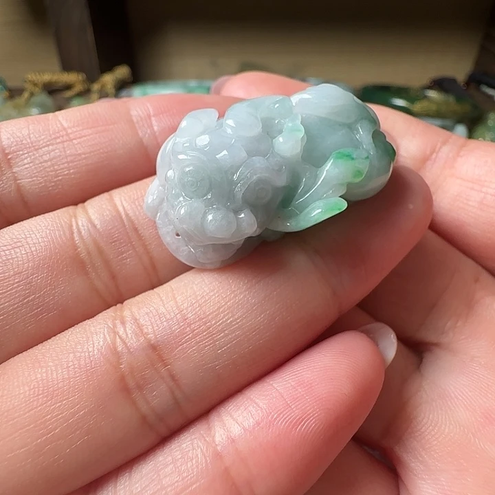 靖***韵翡翠未镶嵌手镯翡翠100