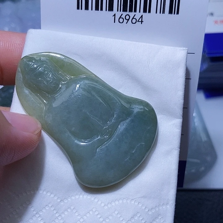 颈饰未镶嵌翡翠天光墟翡翠市场现金代购