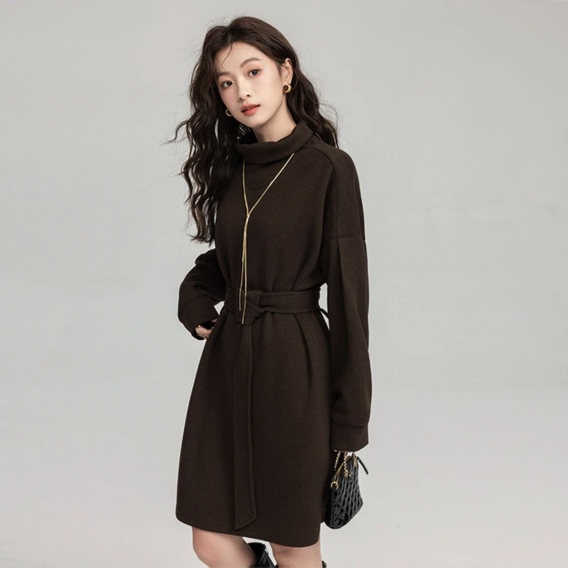 气质中长款法式小众设计感半高领黑色赫本风连衣裙2025新款女秋春