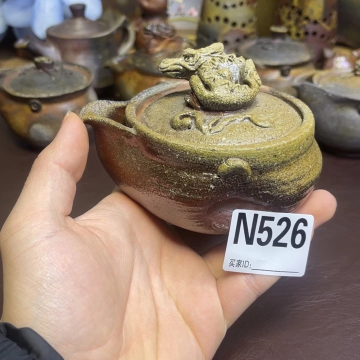 横山伸一龙摘宝瓶备前烧作品