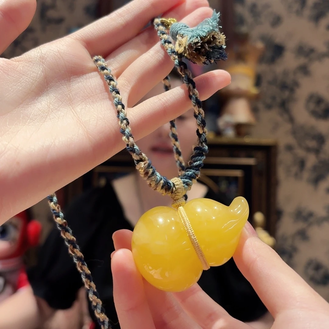 蜜蜡未镶嵌颈饰颈饰