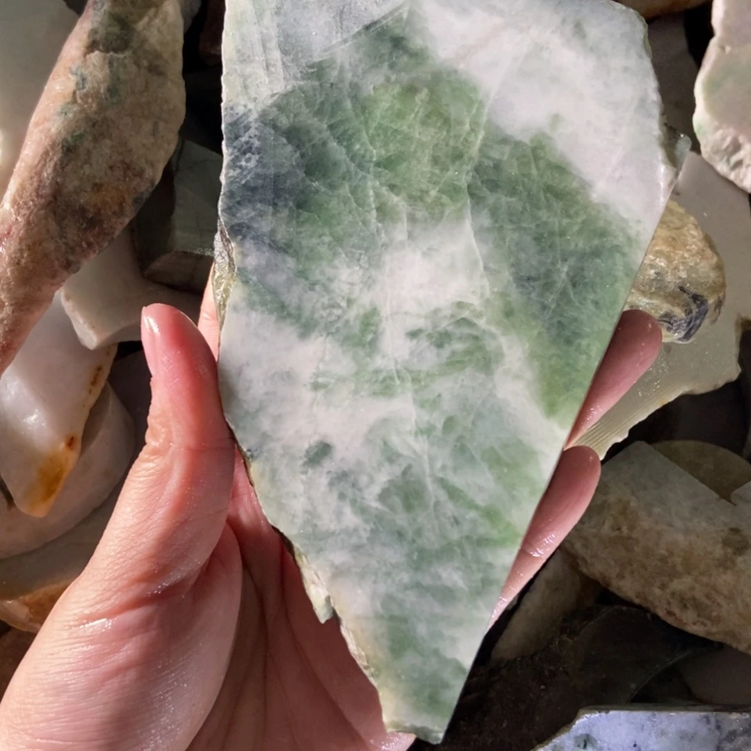 翡翠挂件未镶嵌天然翡翠