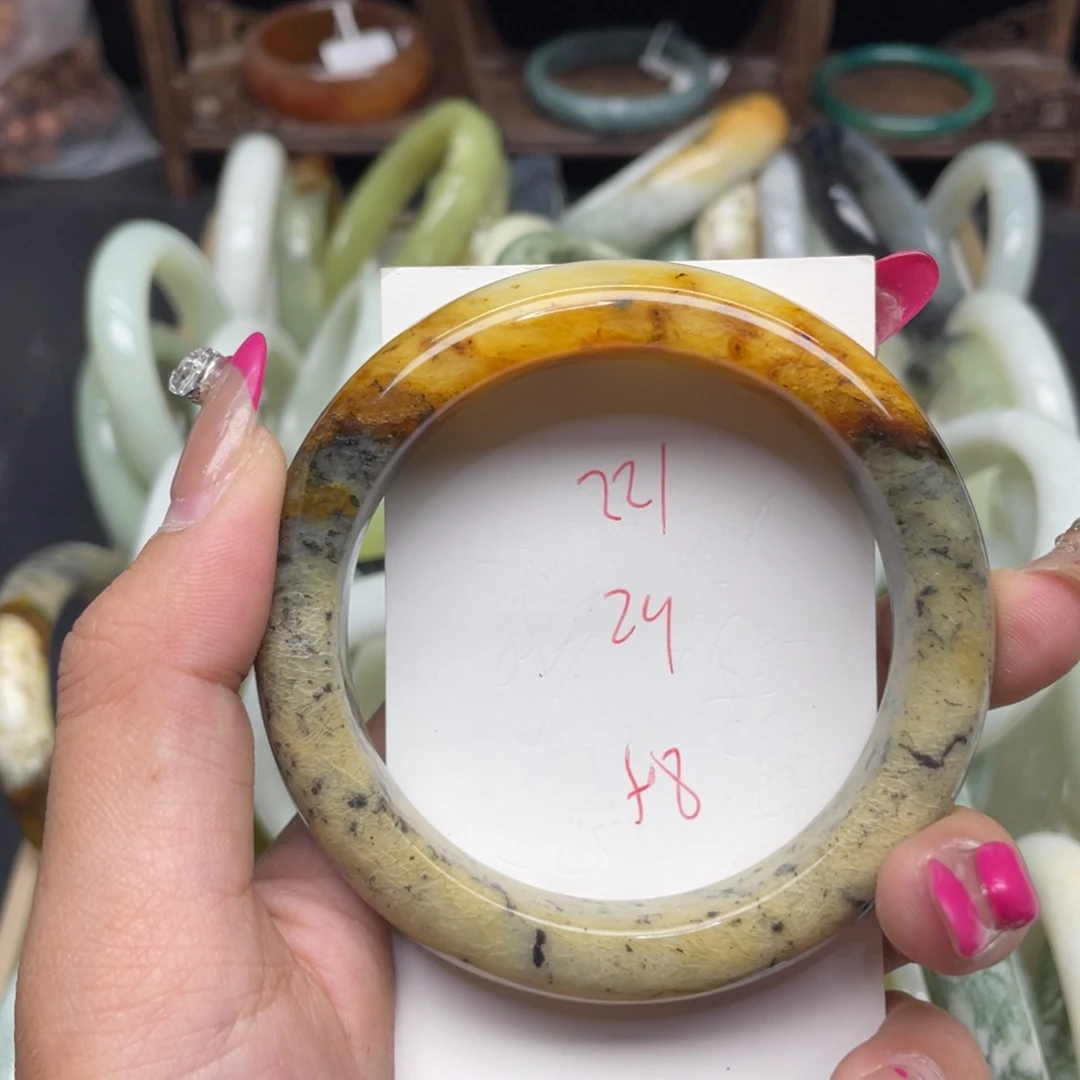 未镶嵌蛇纹石玉手镯