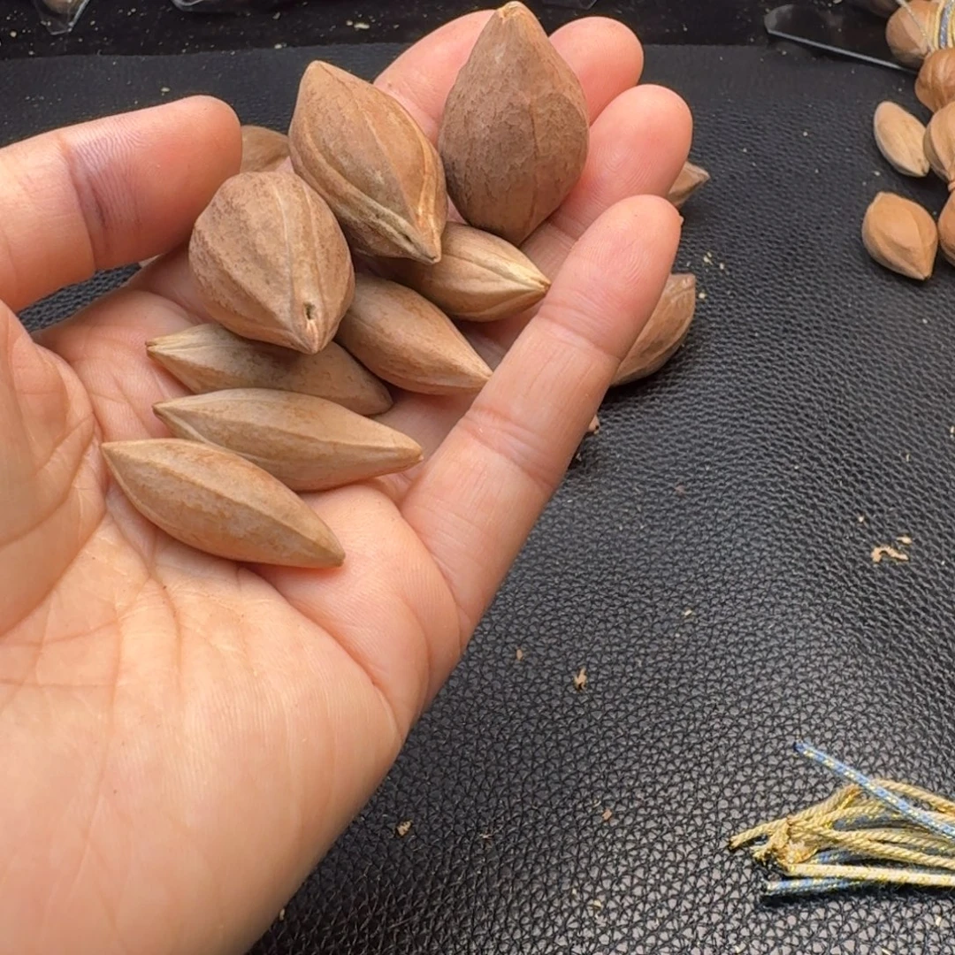 L***G橄榄核手串/手链1