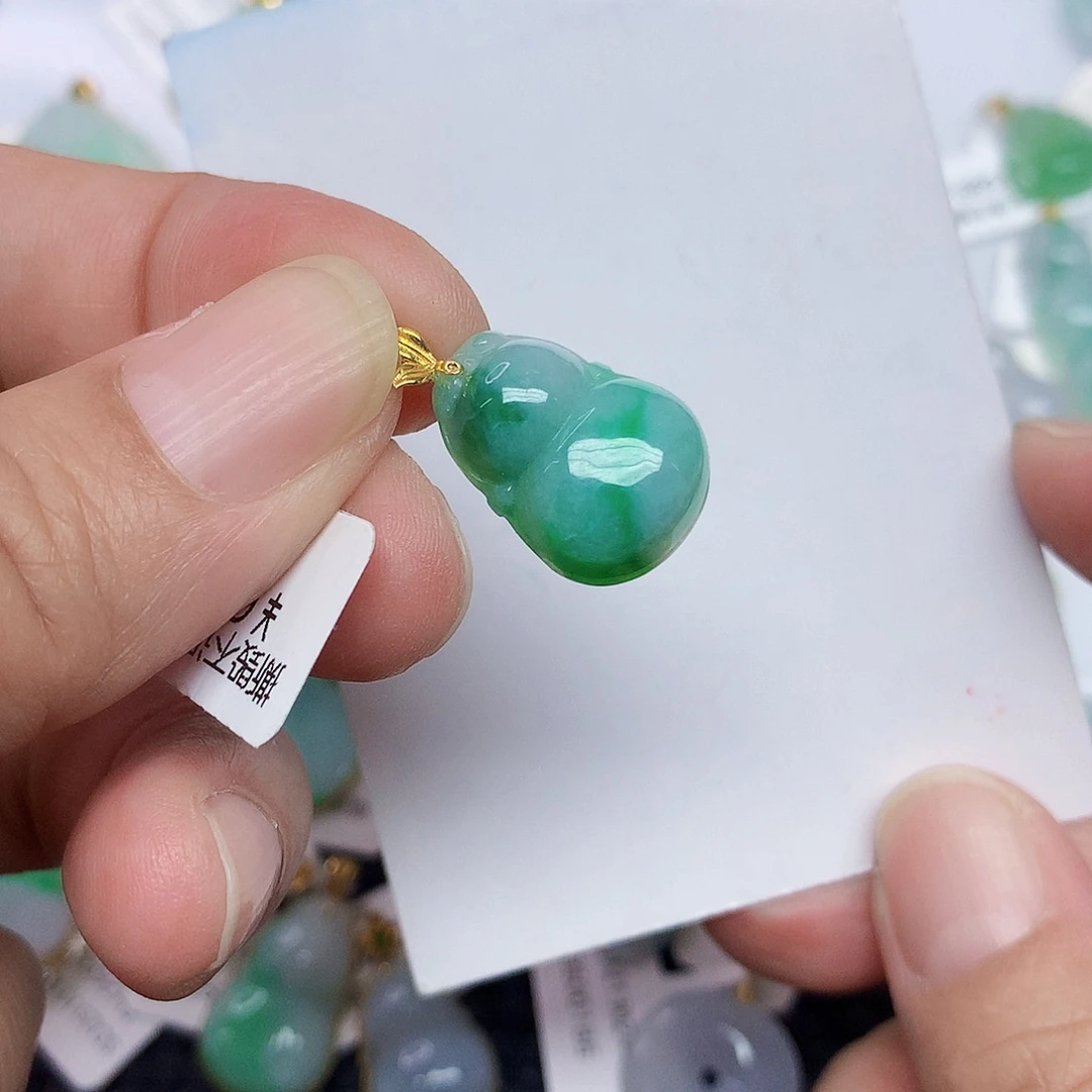 翡翠18K金镶嵌颈饰456789