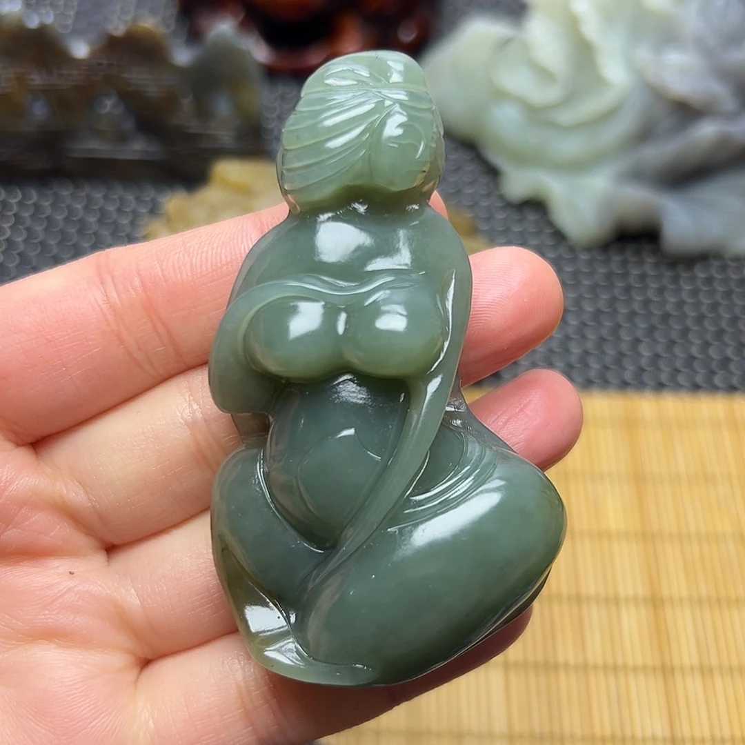 和田玉未镶嵌挂件