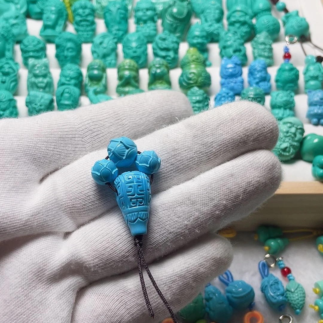 -****。湖北配饰配珠168