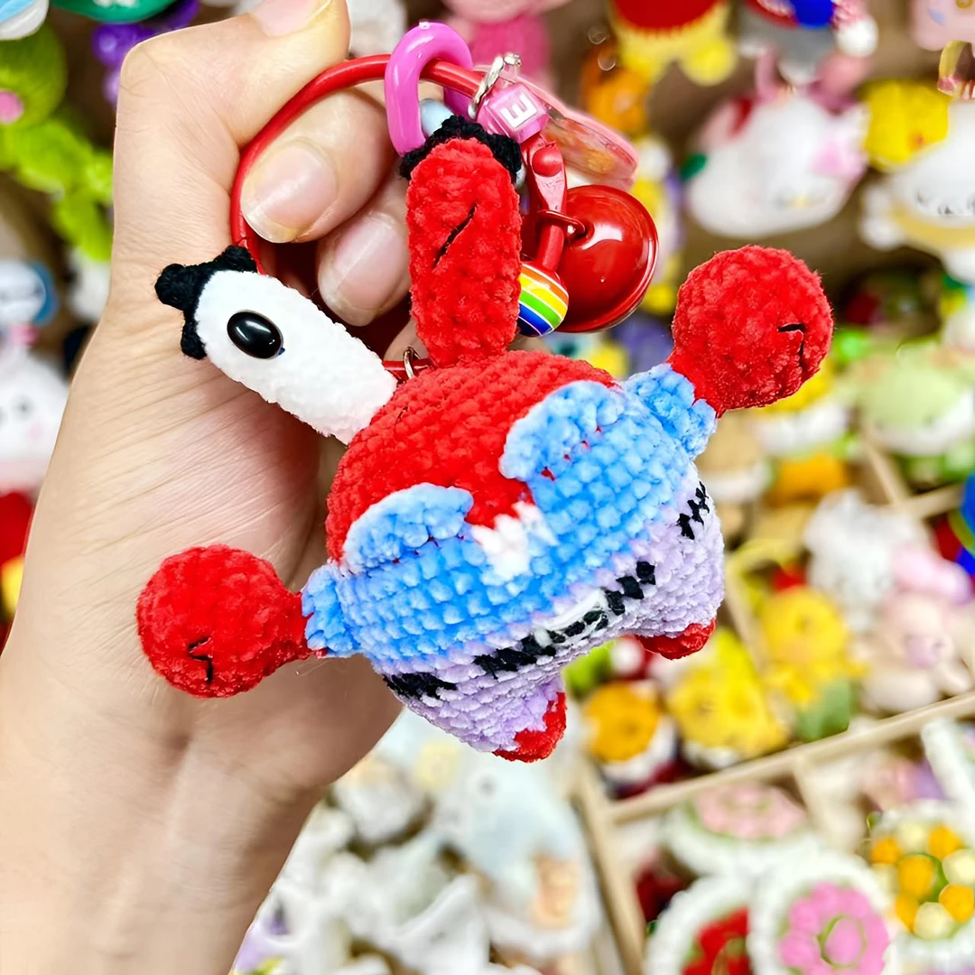 手工毛线钩织精致蟹老板玩偶包包挂件钥匙扣成品