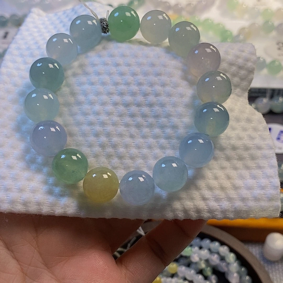 定制翡翠未镶嵌翡翠.