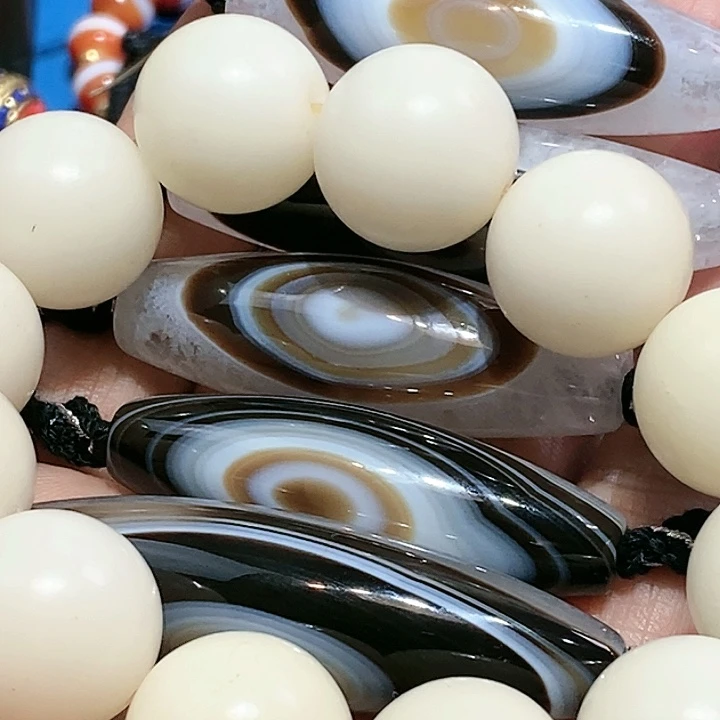 白玉菩提吊坠41号男女同款