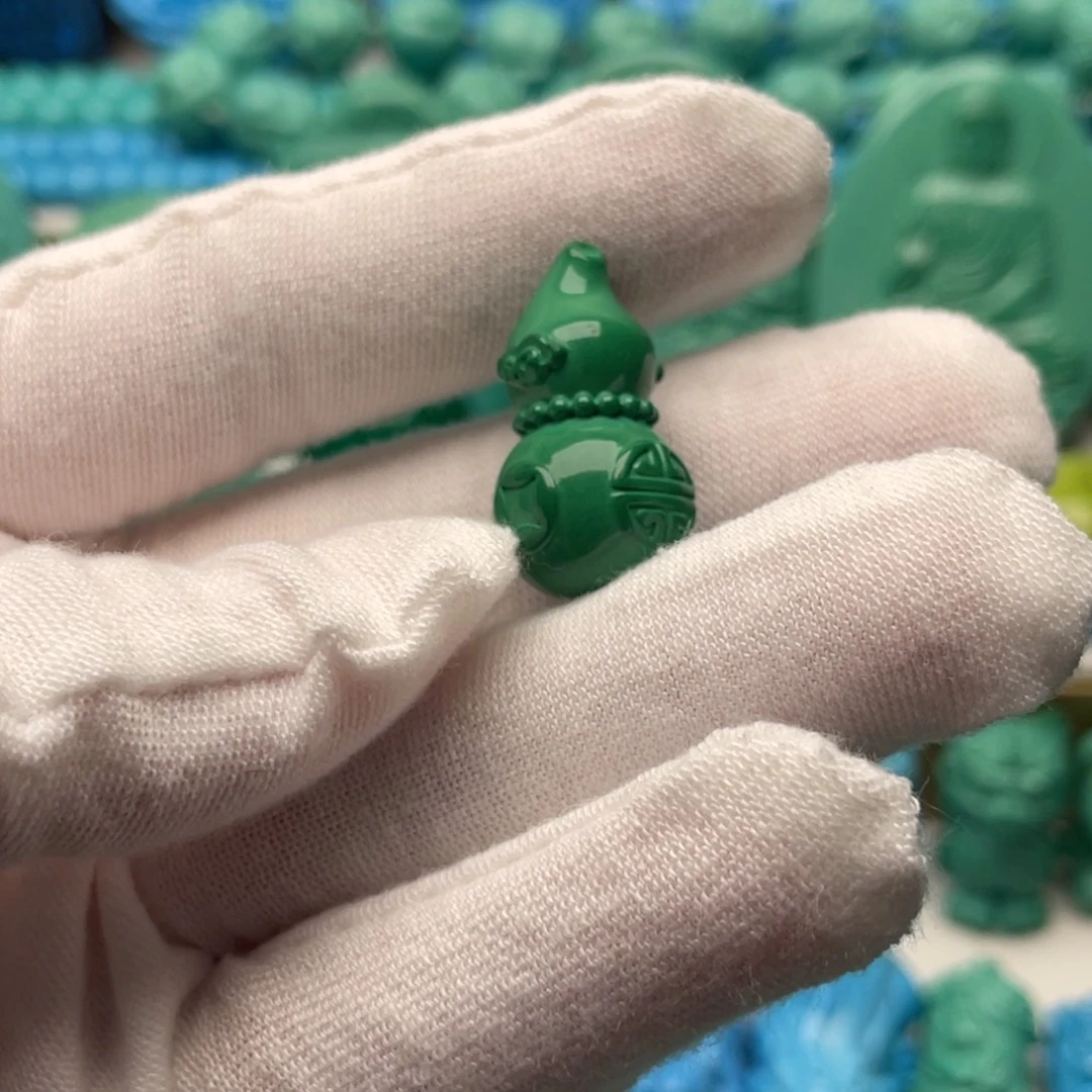 “***道石材高瓷绿葫芦配饰