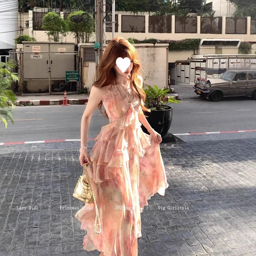 爱神信筏 浪漫度假收腰连衣裙法式不规则收腰碎花吊带裙