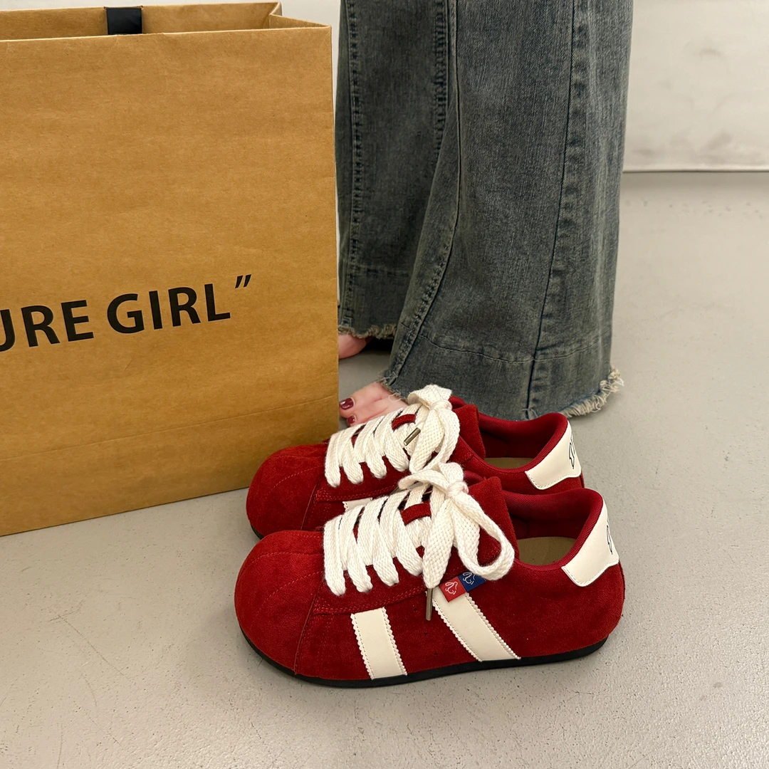 爆款百搭小众厚底板鞋女秋季德训鞋2025新款内增高运动休闲面包鞋