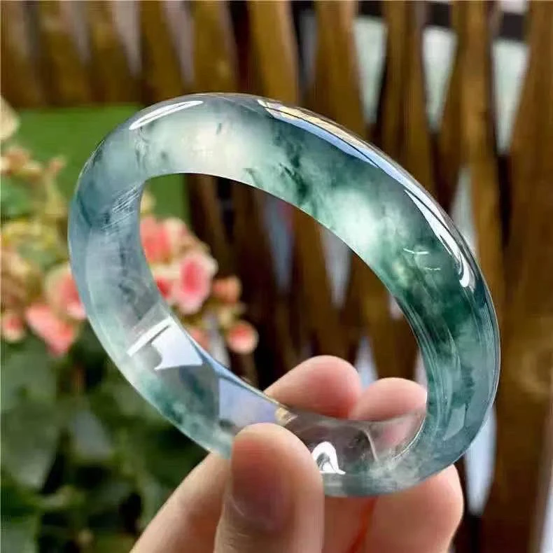 艺祥缘珠宝天然清水飘花精致轻奢高级手镯