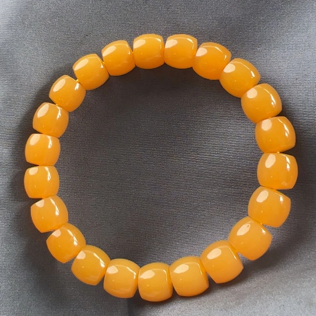 未镶嵌石英质玉（黄龙玉）手串