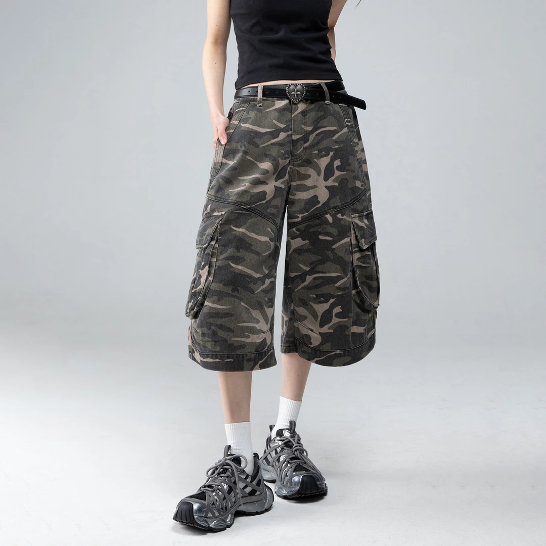 美式街头迷彩休闲裤女款夏季工装裤宽松直筒阔腿裤复古短款七分裤