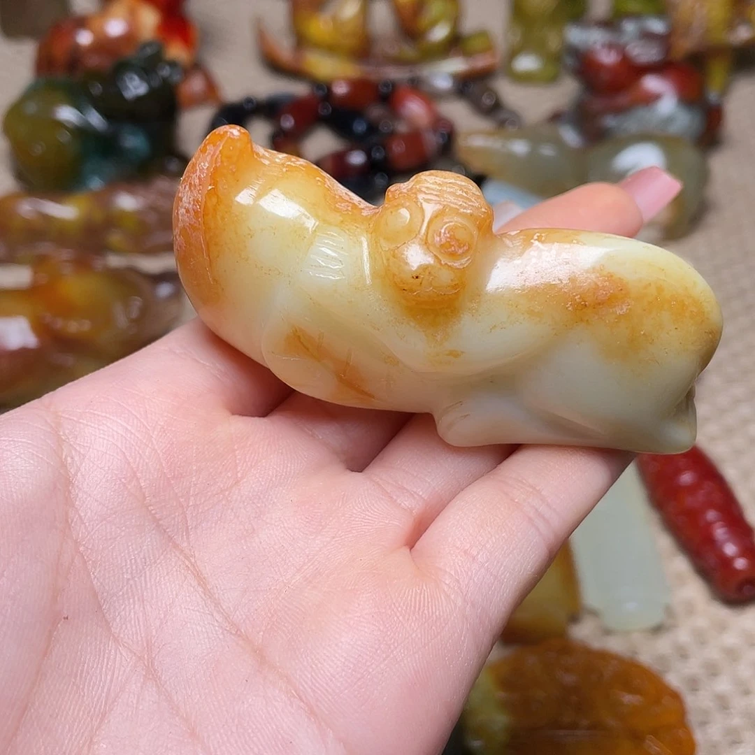 蛇纹石玉未镶嵌如图