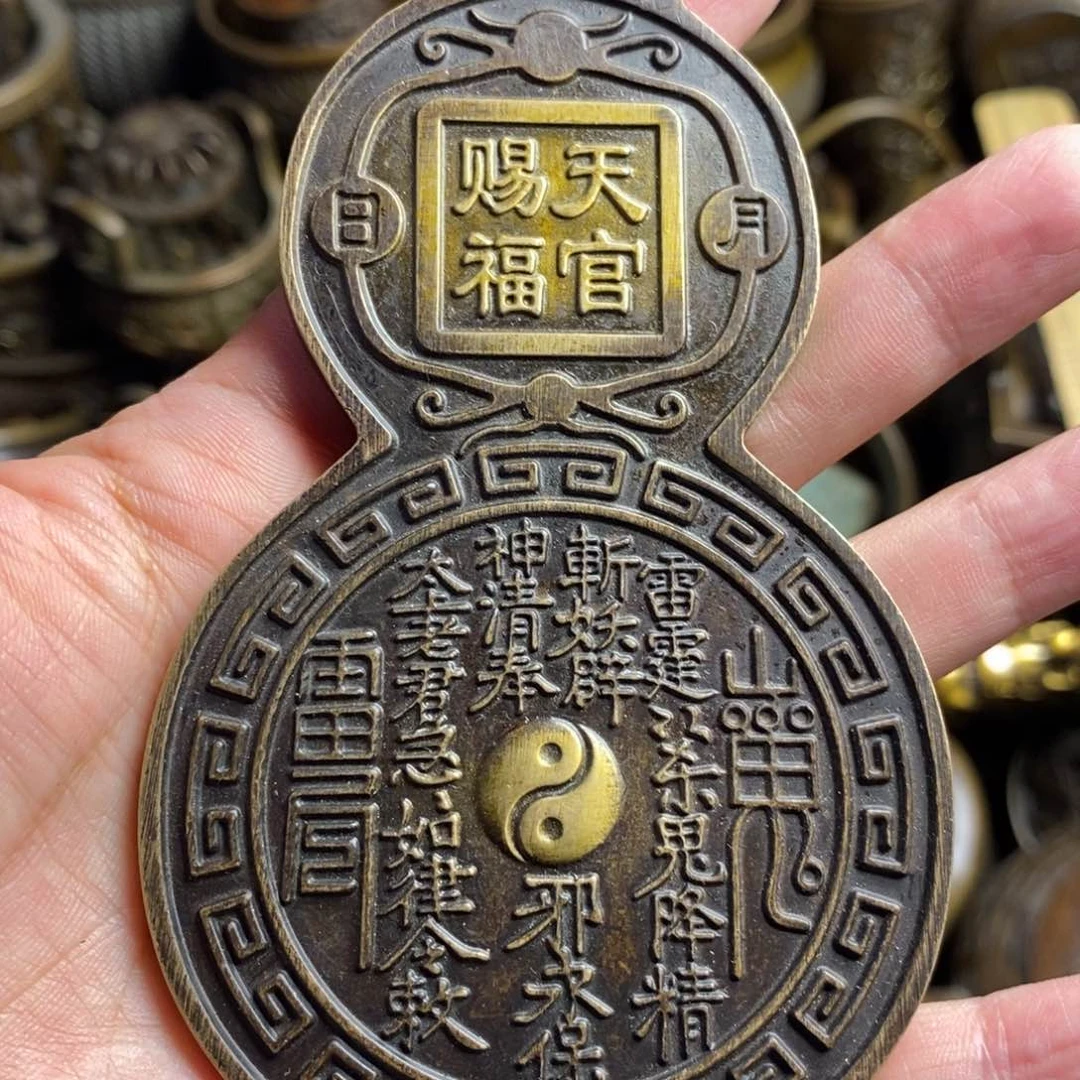 精美铜器做工精良