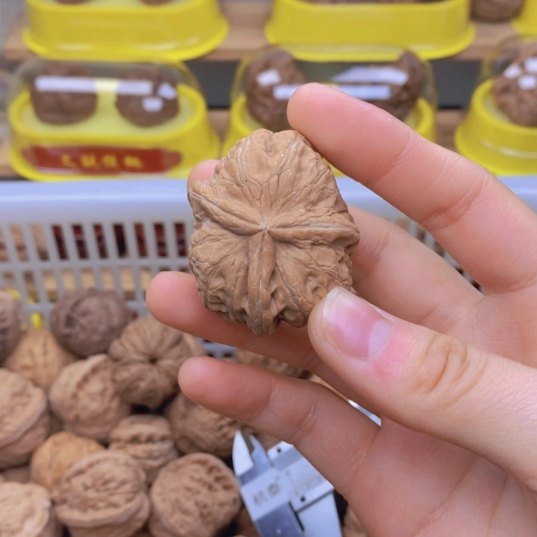 吊坠文玩核桃o***哥