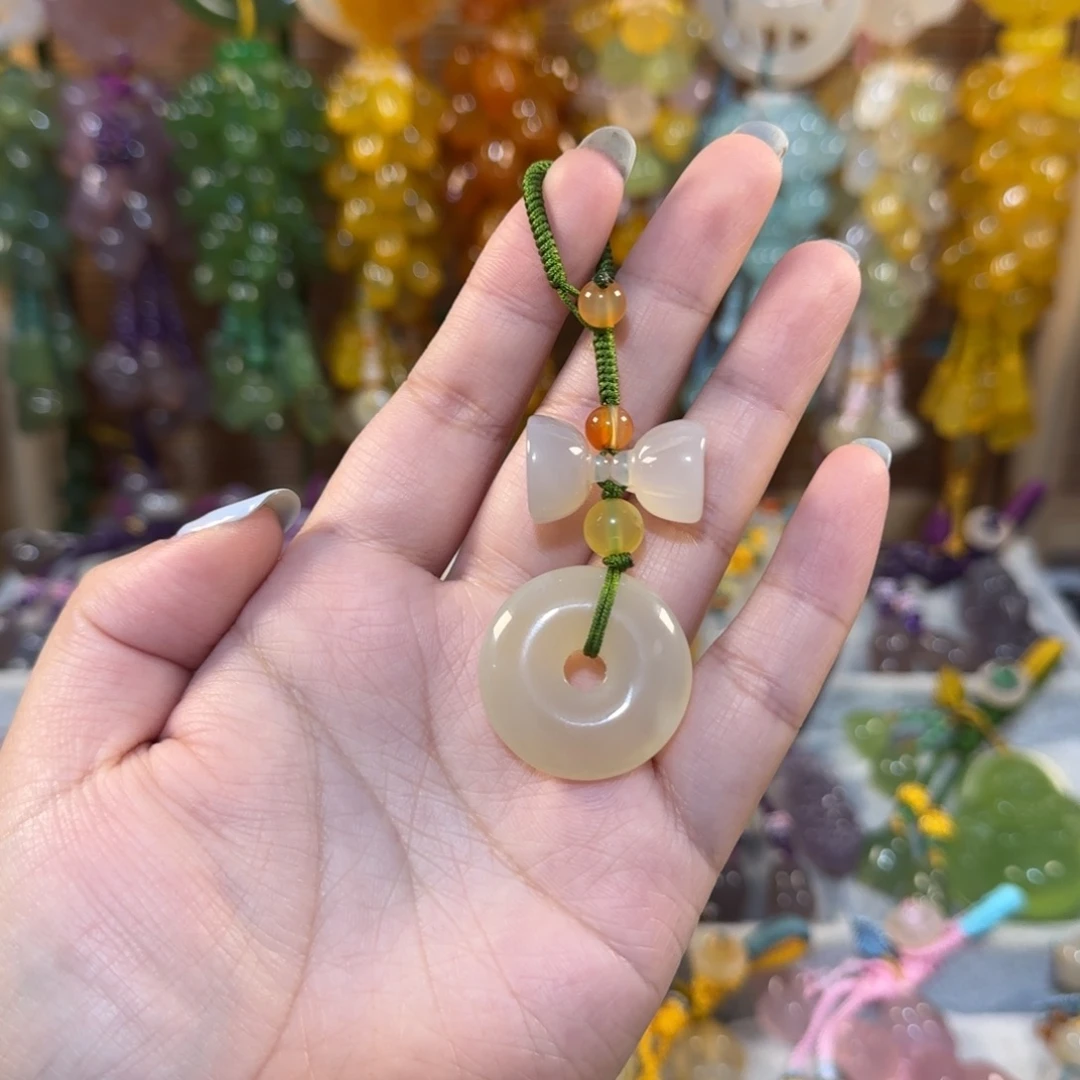 玛瑙/玉髓未镶嵌福利钥匙挂件