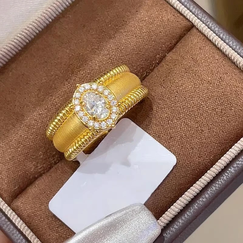 足银戒指 中古拉丝鸽子蛋戒指女轻奢重工高级感复古彩钻宽面戒指