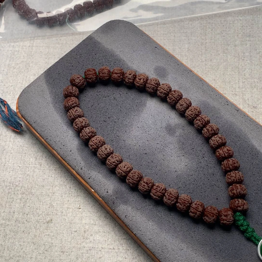 金刚菩提手串不*夜老树王