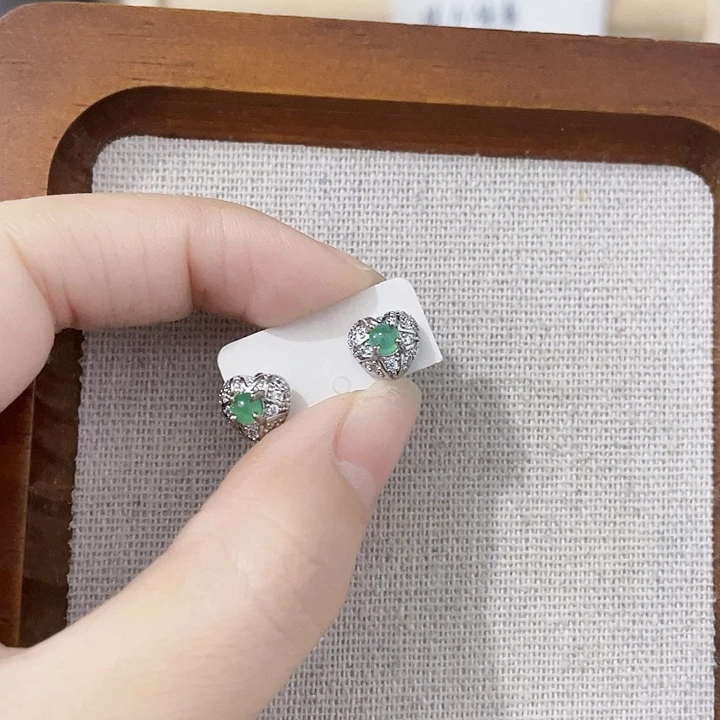 翡翠未镶嵌颈饰天然翡翠Ａ货