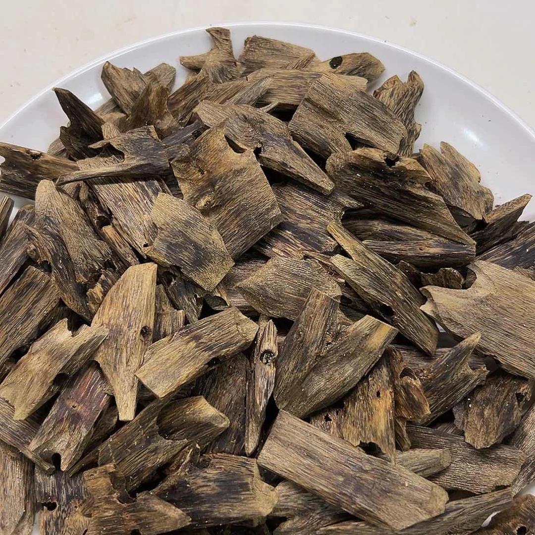 沉香沉香碎屑乌身圆叶老料100克