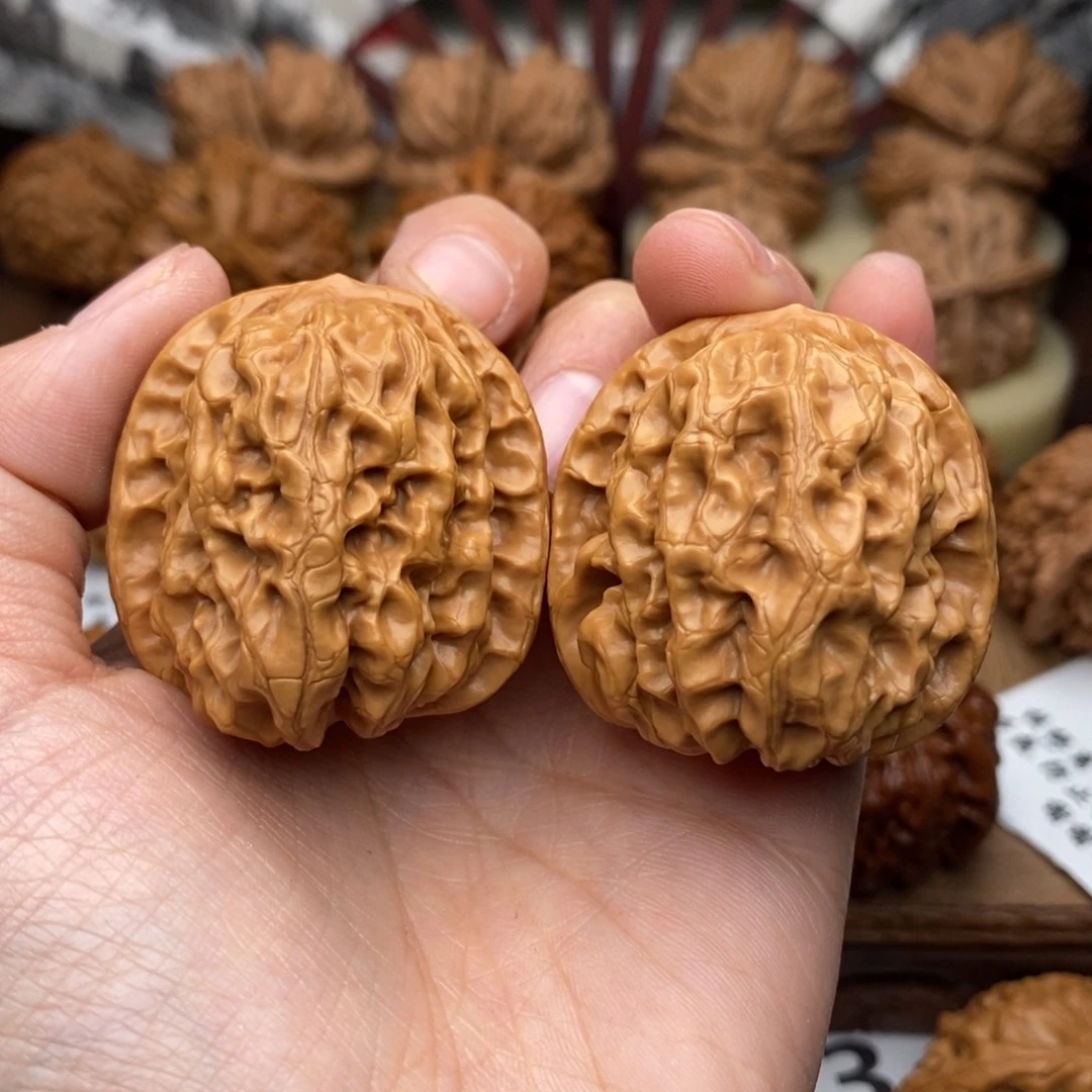 文玩核桃把件624号38粗筋霸王