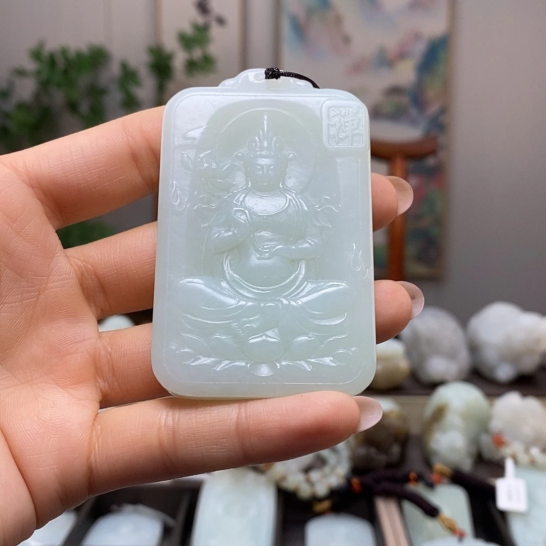 和田玉未镶嵌颈饰