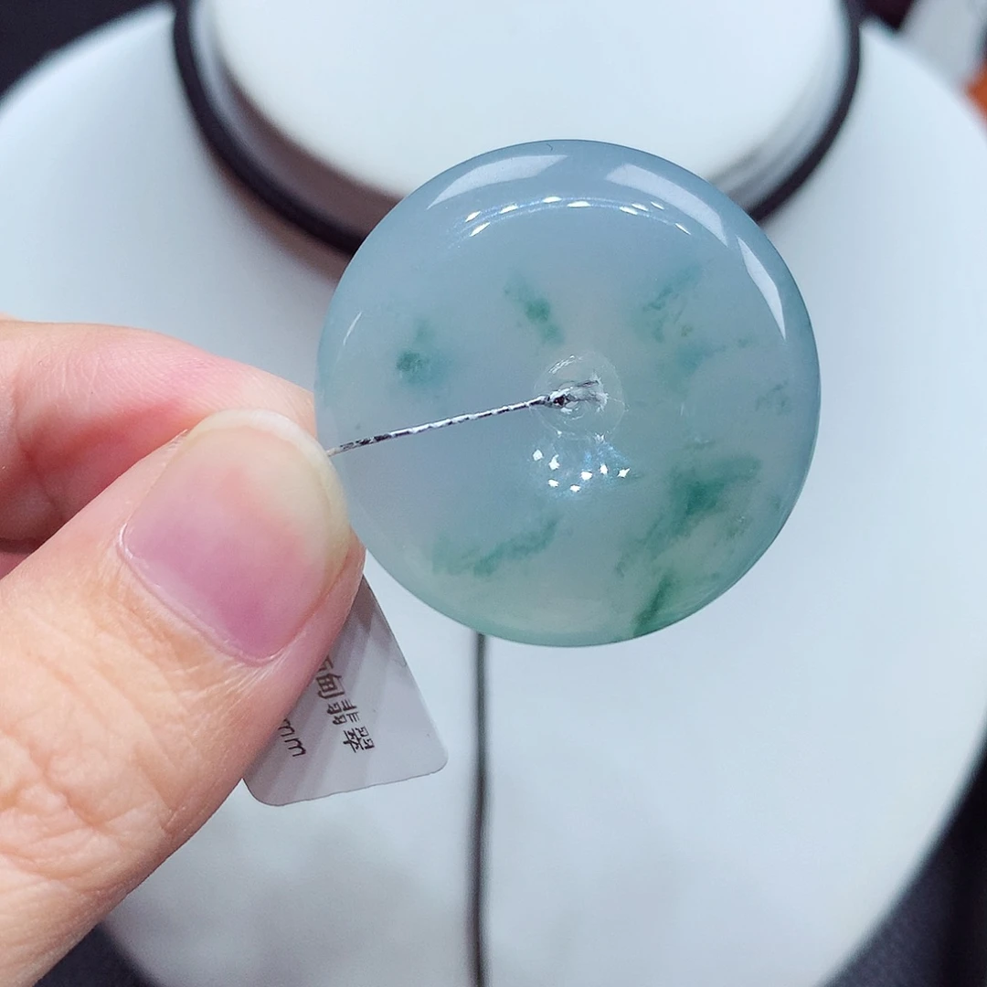 翡翠未镶嵌颈饰翡翠108，30/5.5