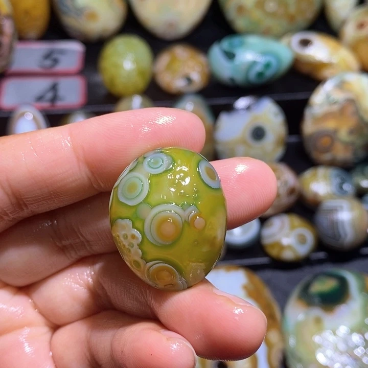 未镶嵌发饰玛瑙/玉髓64