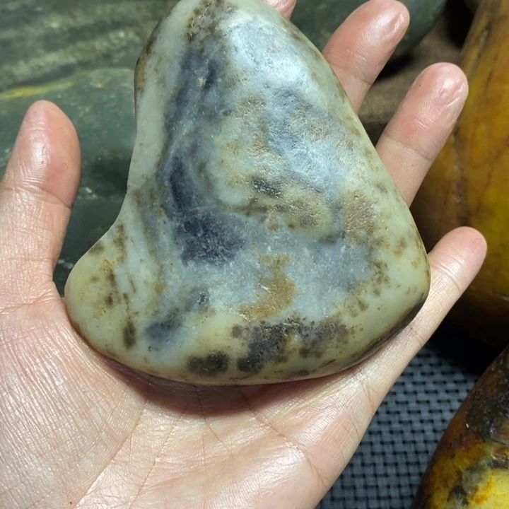 未镶嵌和田玉挂件冬*语