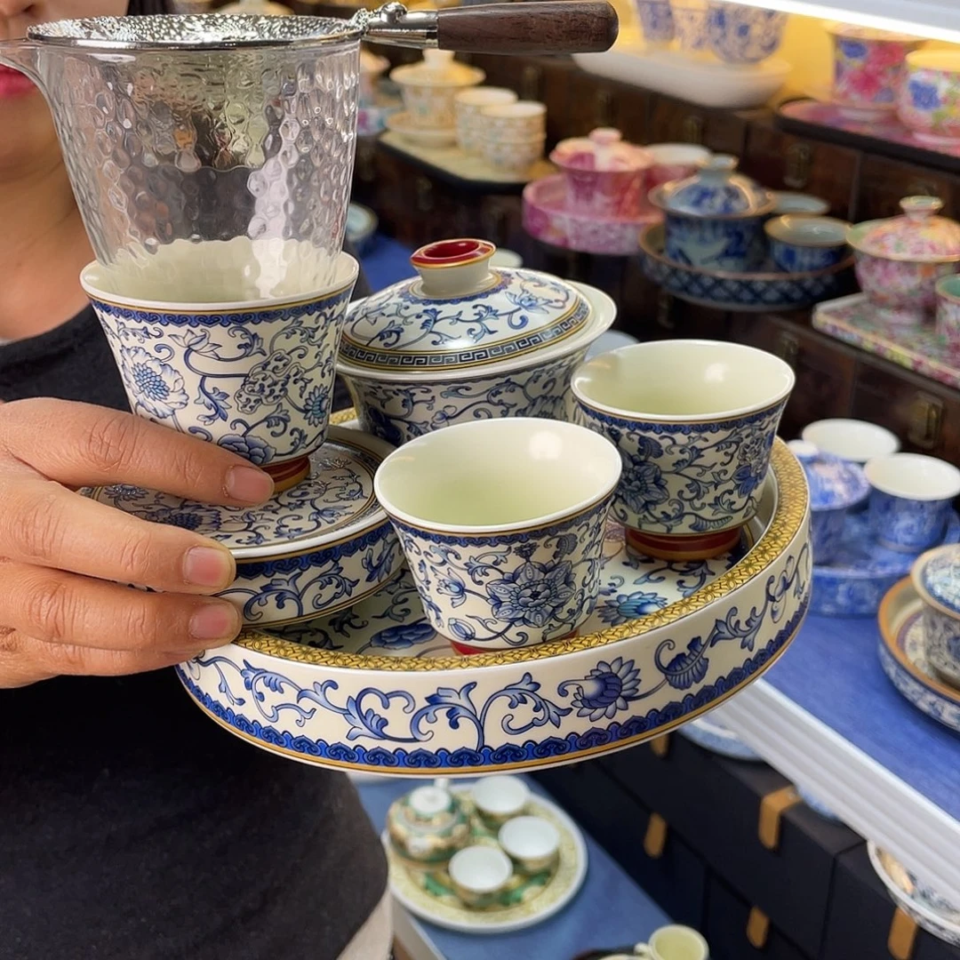 我们的目标是成为一个优秀的人