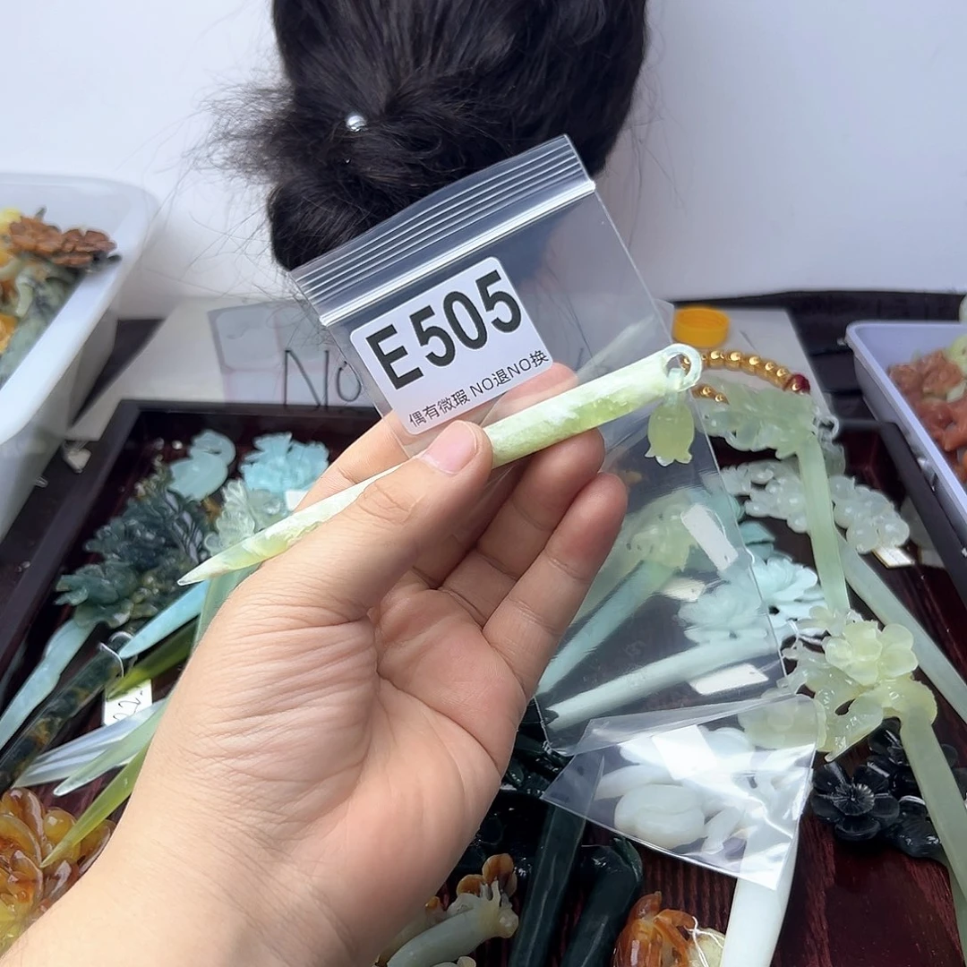 蛇纹石玉合金发饰_***闹