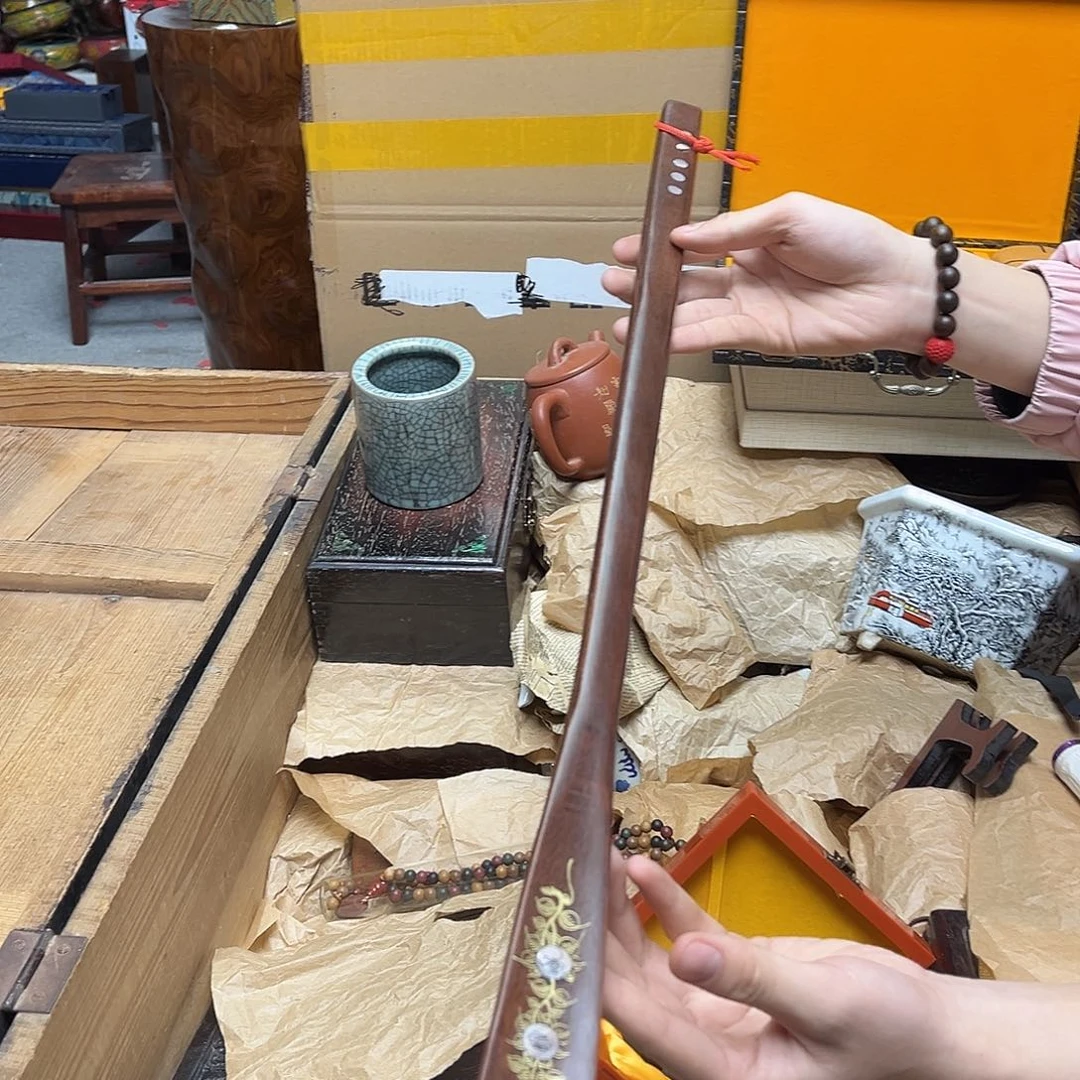 大叶紫檀（黑酸枝木类）