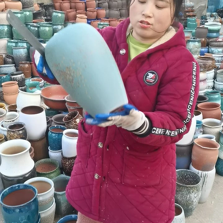 红陶口15高27瑕疵