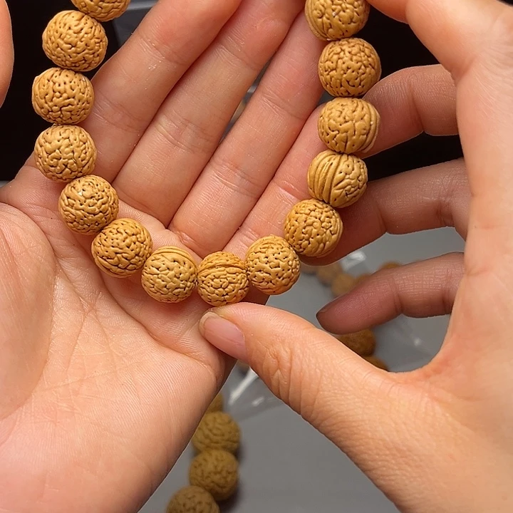 行***至桃核吊坠桃核手串