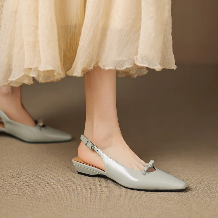 以美之名贾静雯同款乔杨姚晨值得爱代大吉王玉雯凉鞋红色低小皮鞋