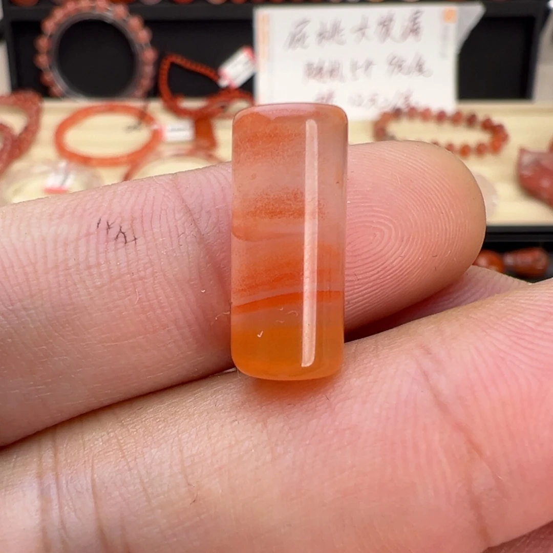 南红玛瑙未镶嵌颈饰路路通8*18