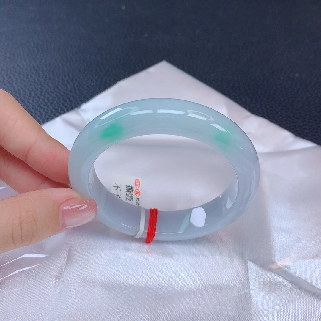 翡翠手镯未镶嵌翡翠3108