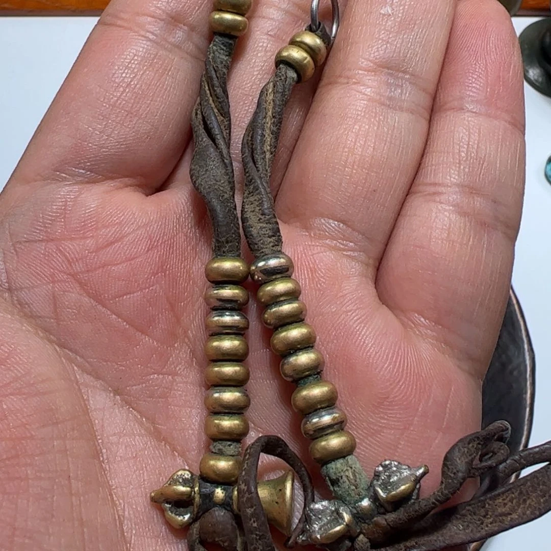 玻璃颈饰墨白藏传出品04