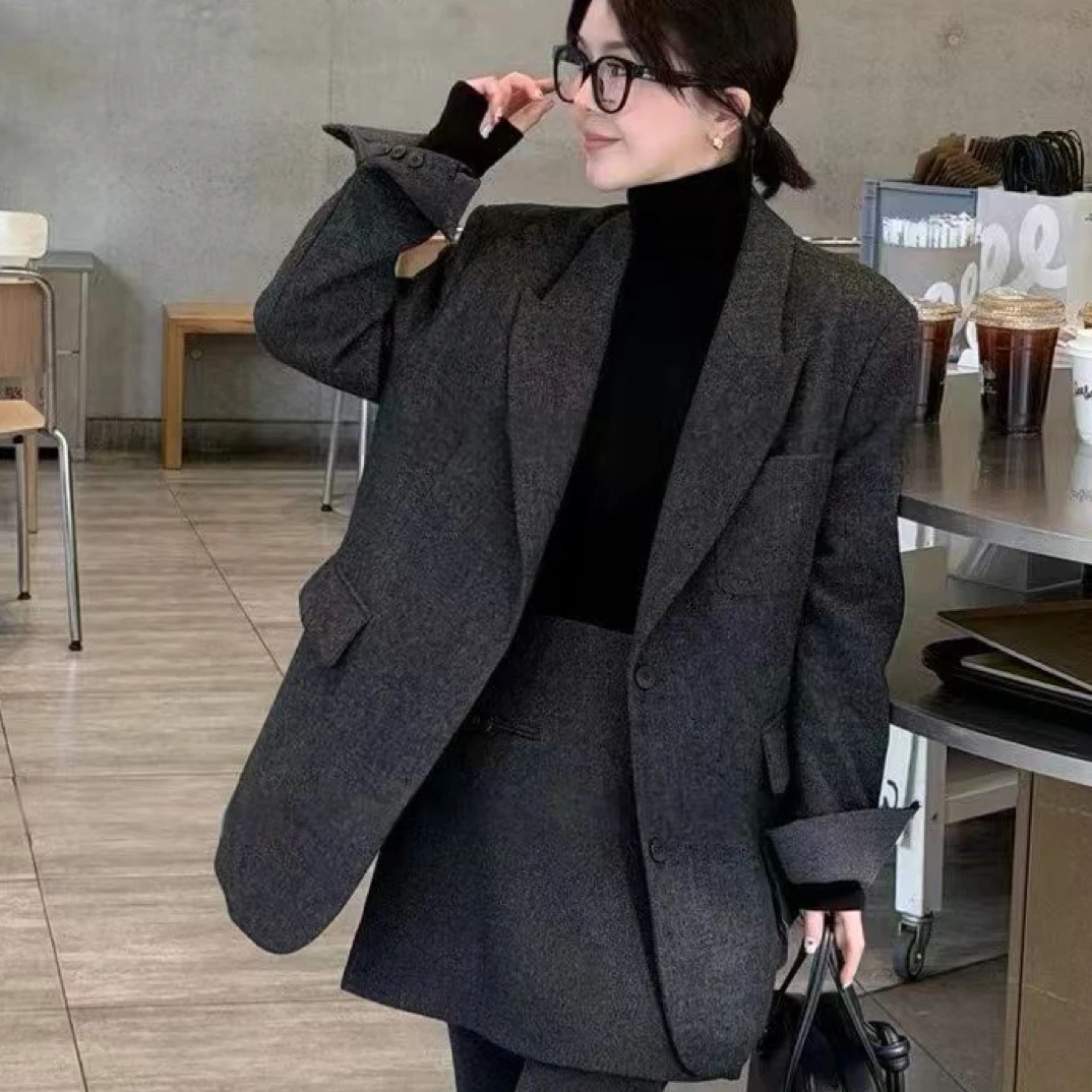 《木兮木》2025新款经典拼色挽袖西装外套冬季新款时尚宽松休闲西服