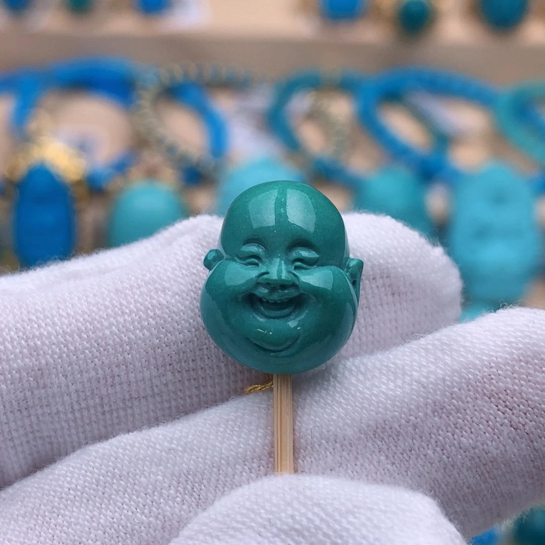 绿松石未镶嵌珠宝奇石