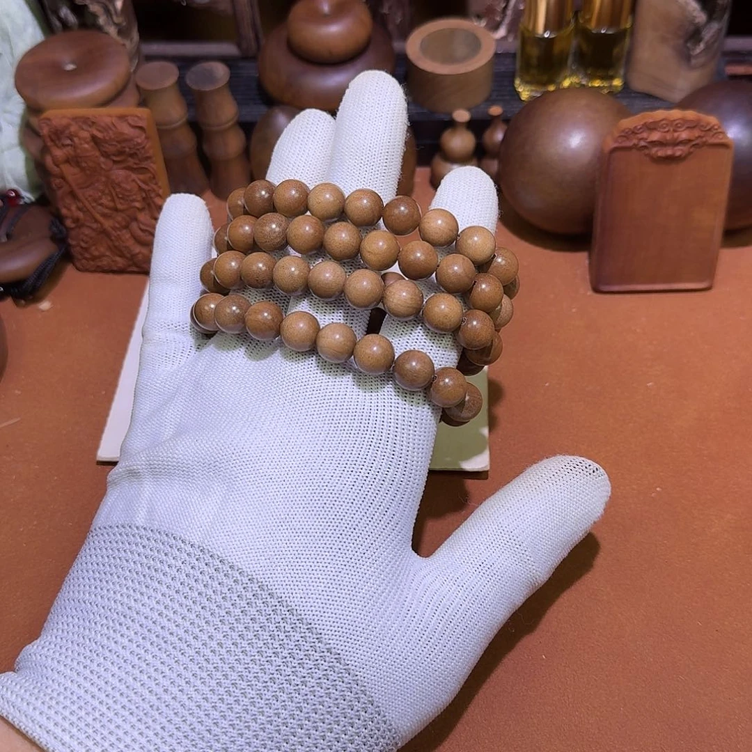 檀香木老山檀1.0×20颗顺纹焦糖韵