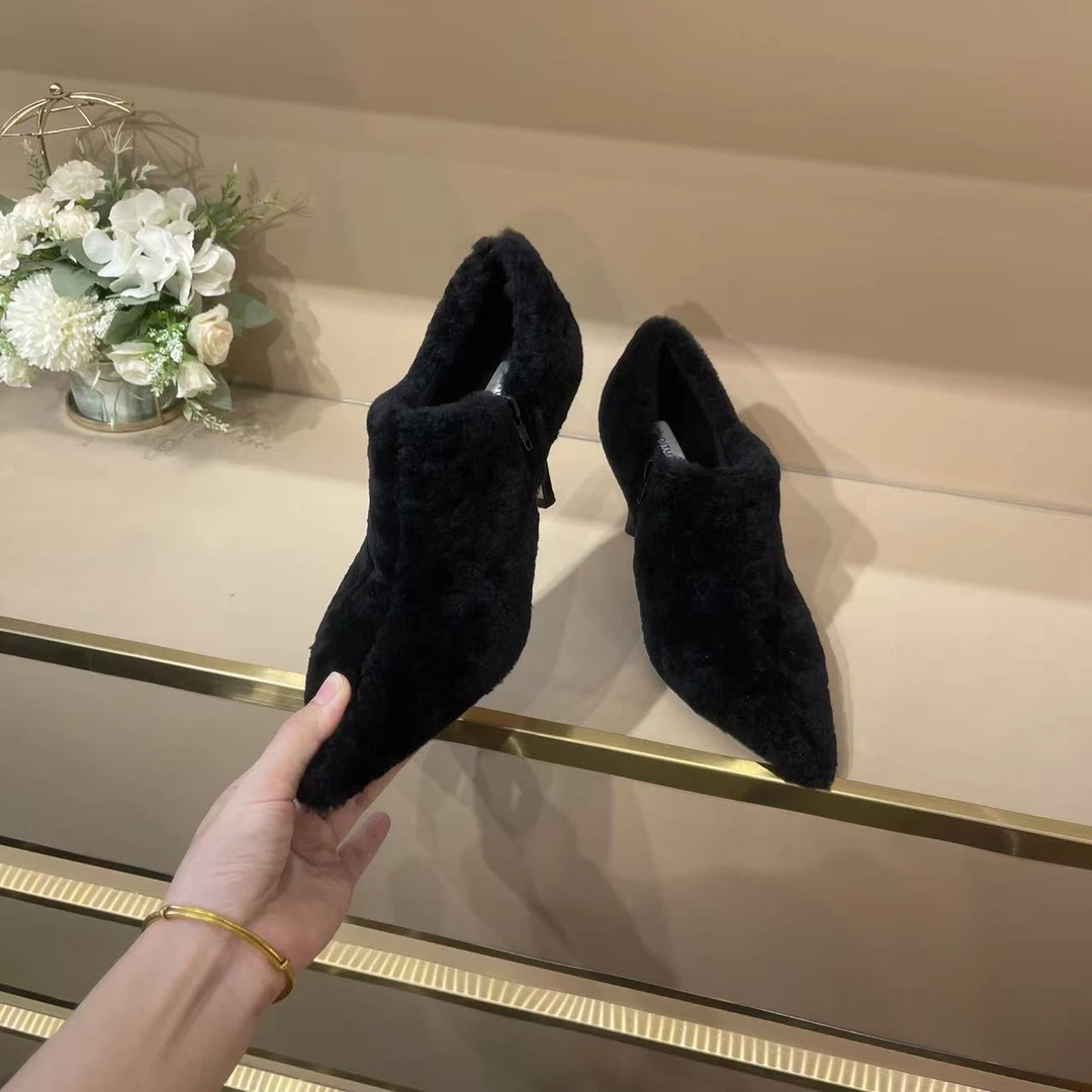 MiDITU/米蒂图 2025年秋冬新款百搭法式高跟靴子不累脚