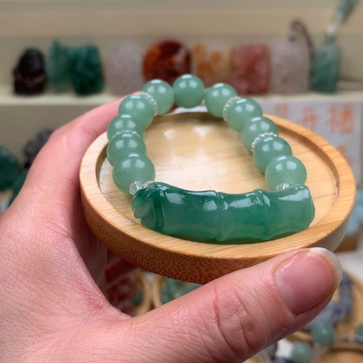 未镶嵌手链石英质玉