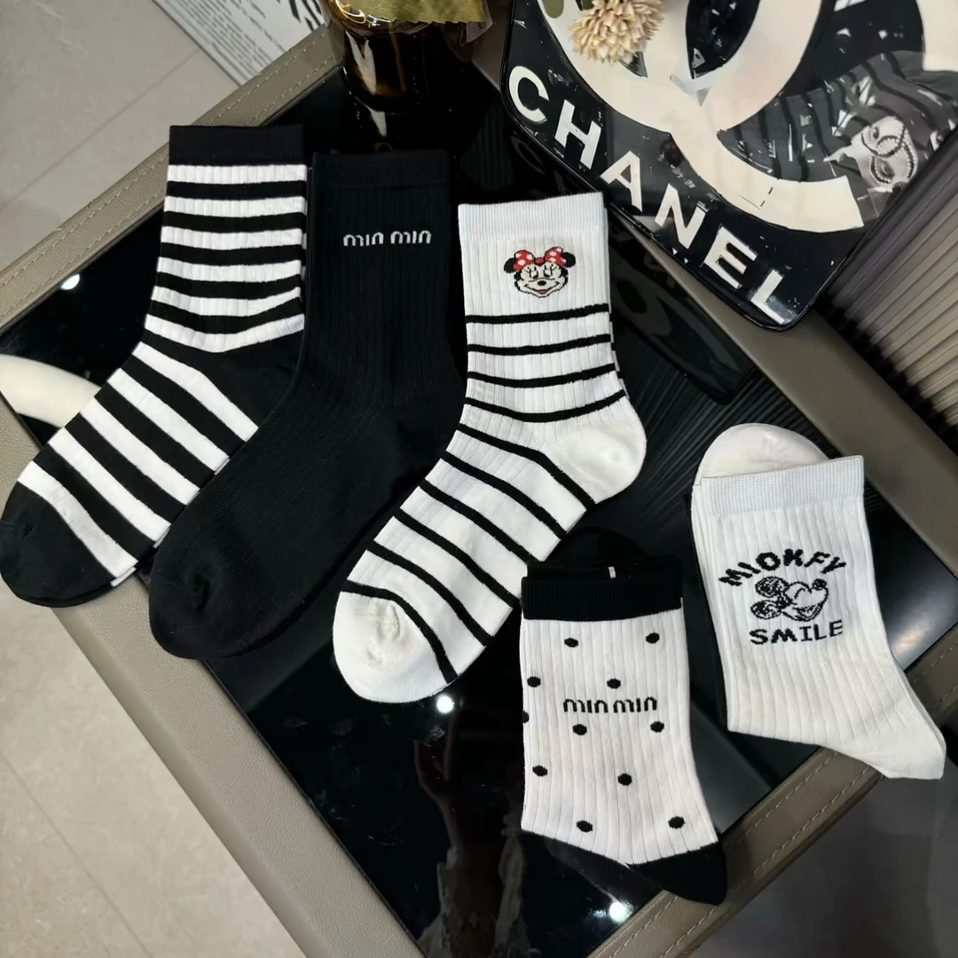 【10双装】春夏新款黑白ins时尚潮流百搭韩版米奇无骨中筒袜堆堆袜