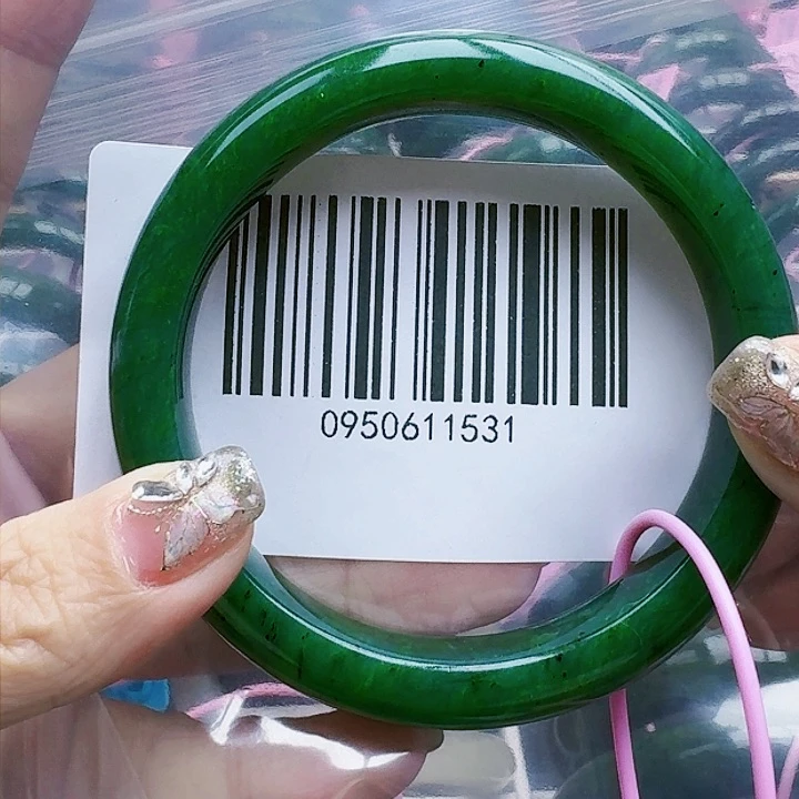 和田玉（碧玉）手镯未镶嵌63