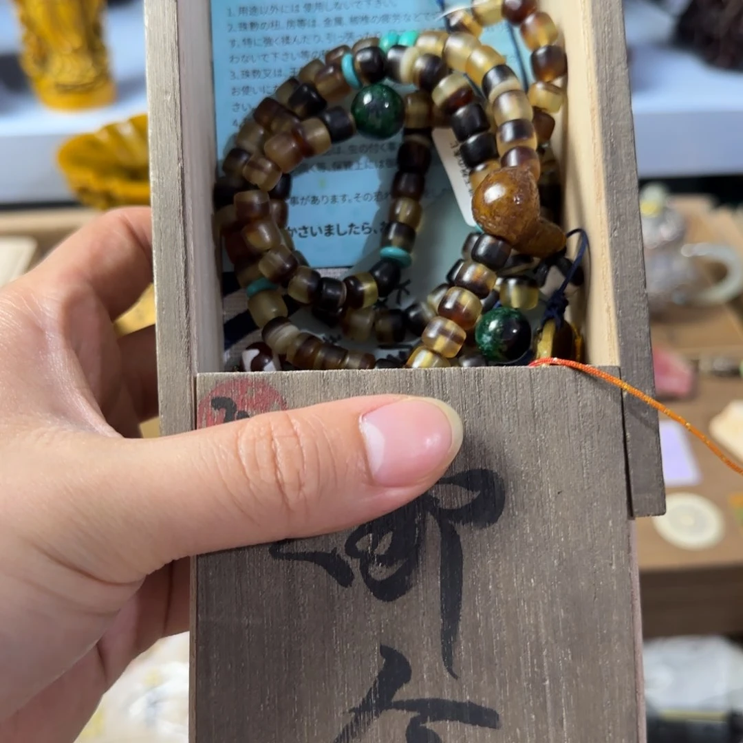 摆件放漏场，全都漏，，